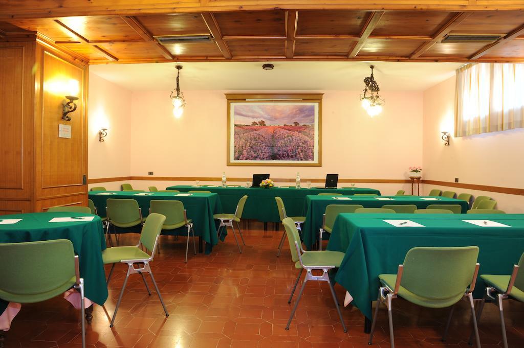 Grifone Hotel Perugia Buitenkant foto